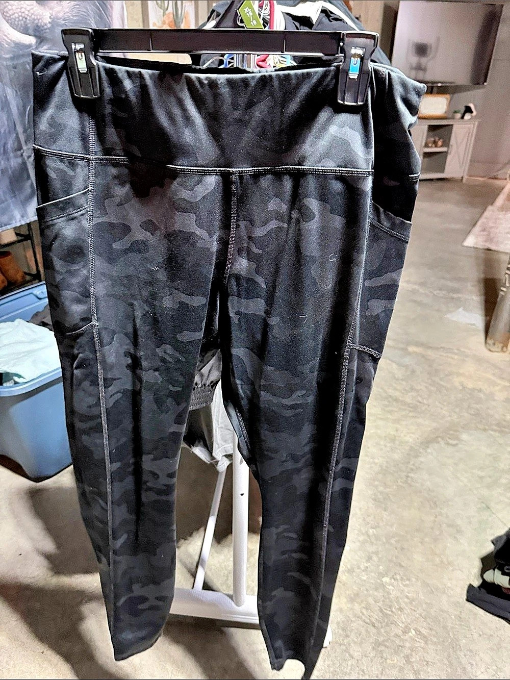 Camo Leggings Black XL Like New